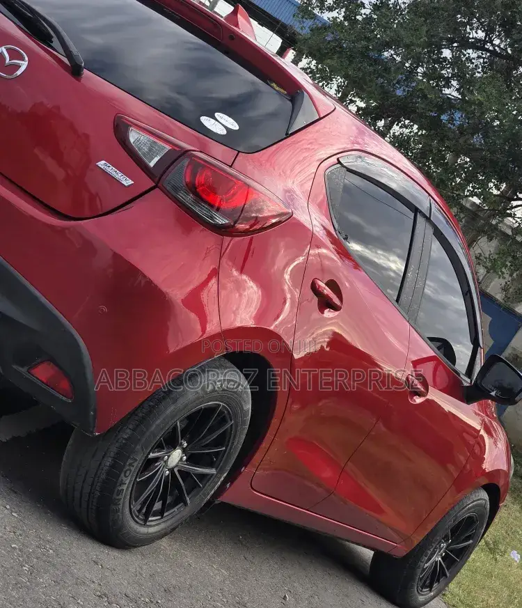 Mazda Demio 2017