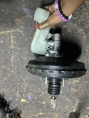 Daihatsu Mira Brake Booster