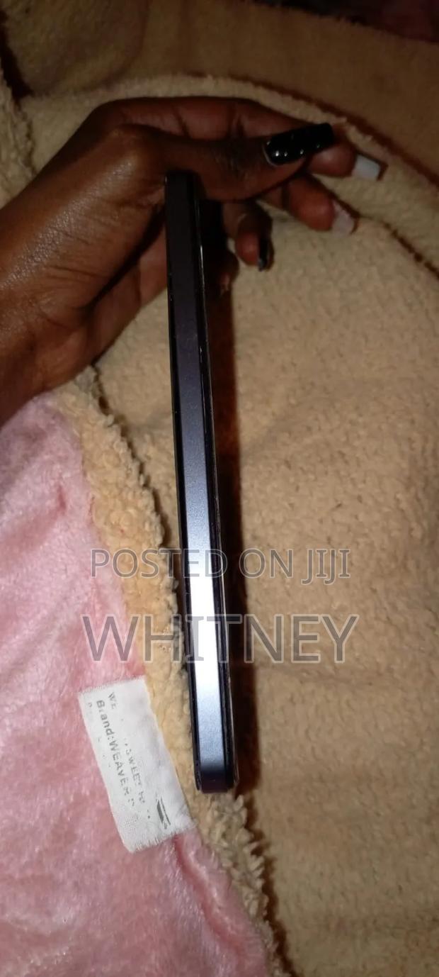 Vivo Y36 128 GB Black - thumbnail 3