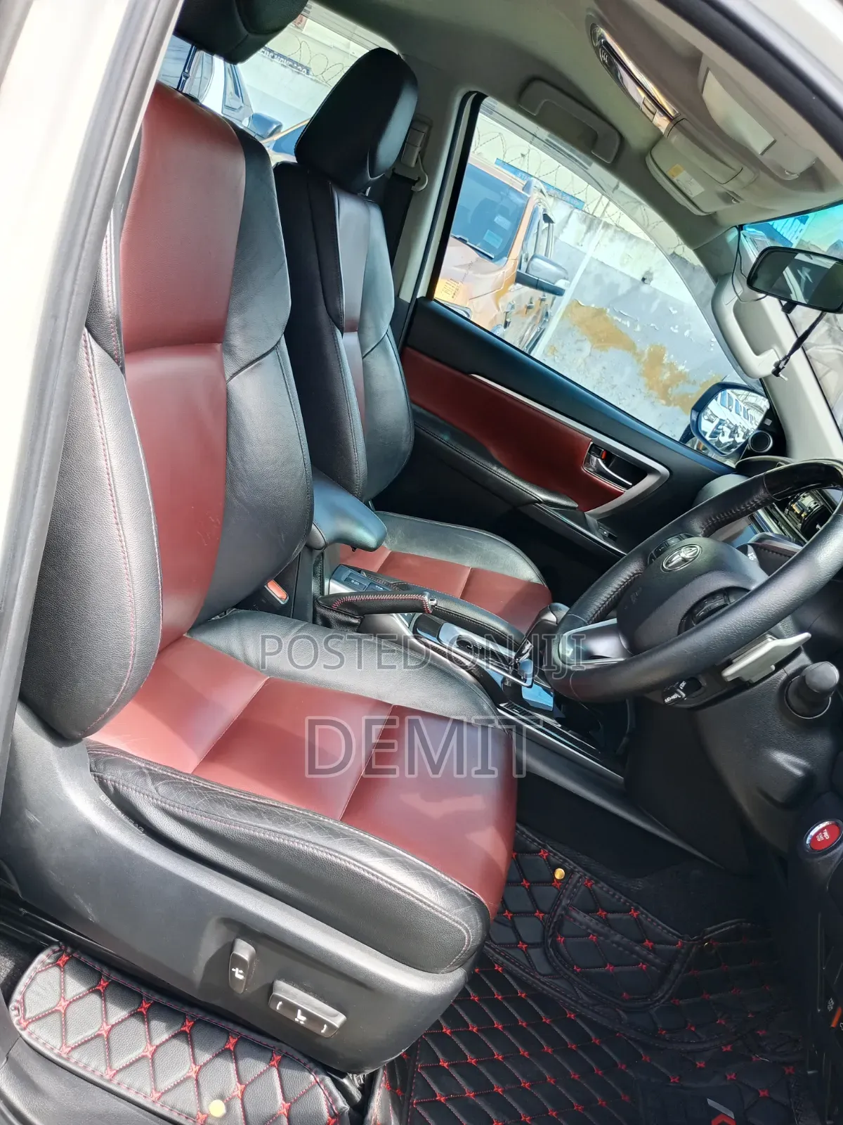 Toyota Fortuner 2.8 D AWD 2019 White