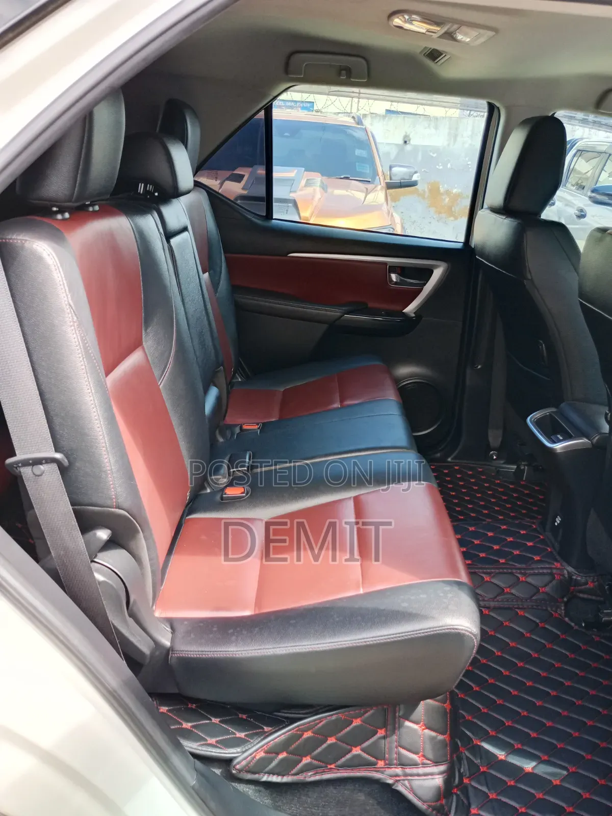 Toyota Fortuner 2.8 D AWD 2019 White