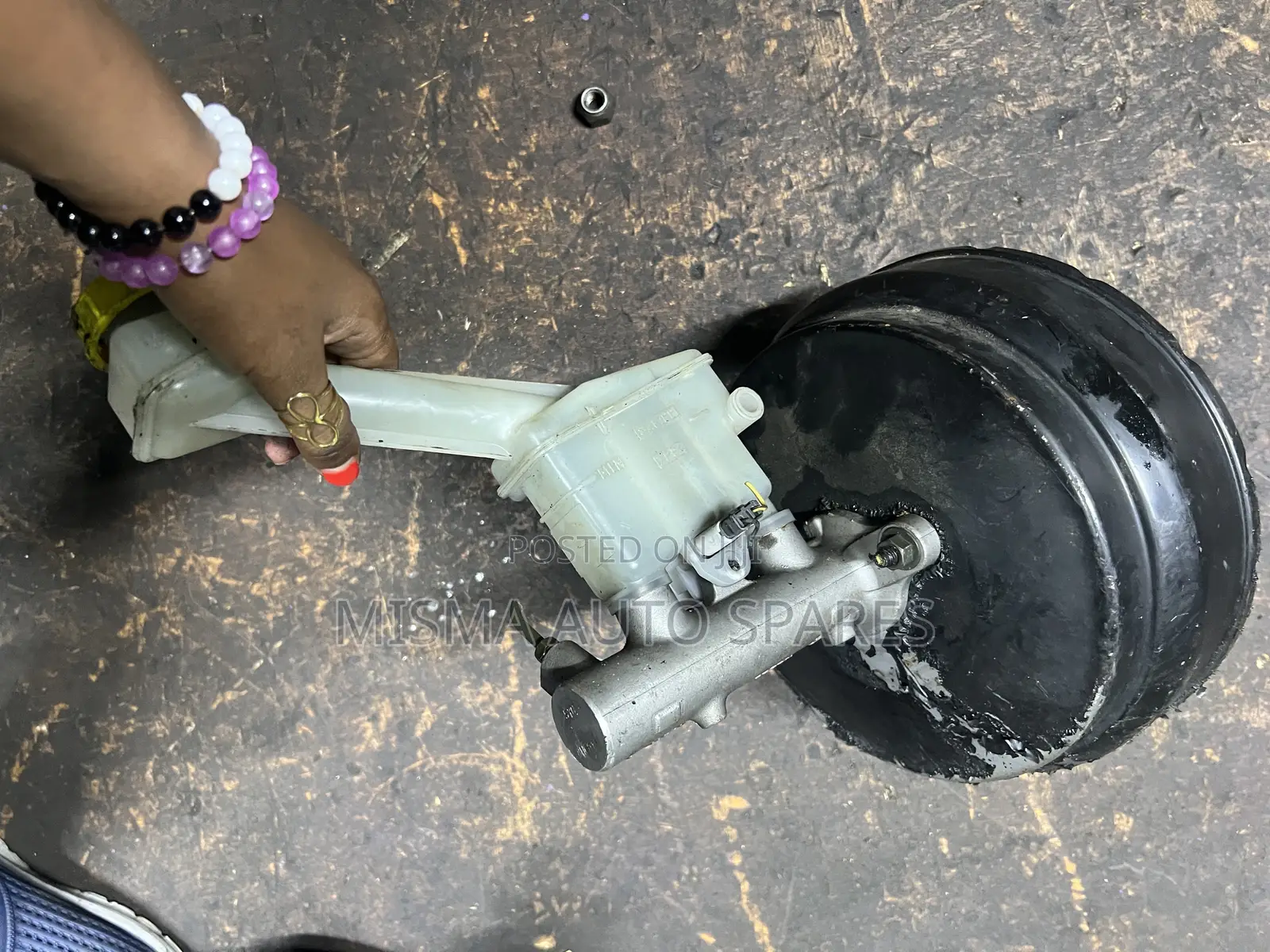 Xtrail T30 Brake Booster