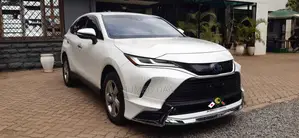 Toyota Harrier Hybrid G 2020 White