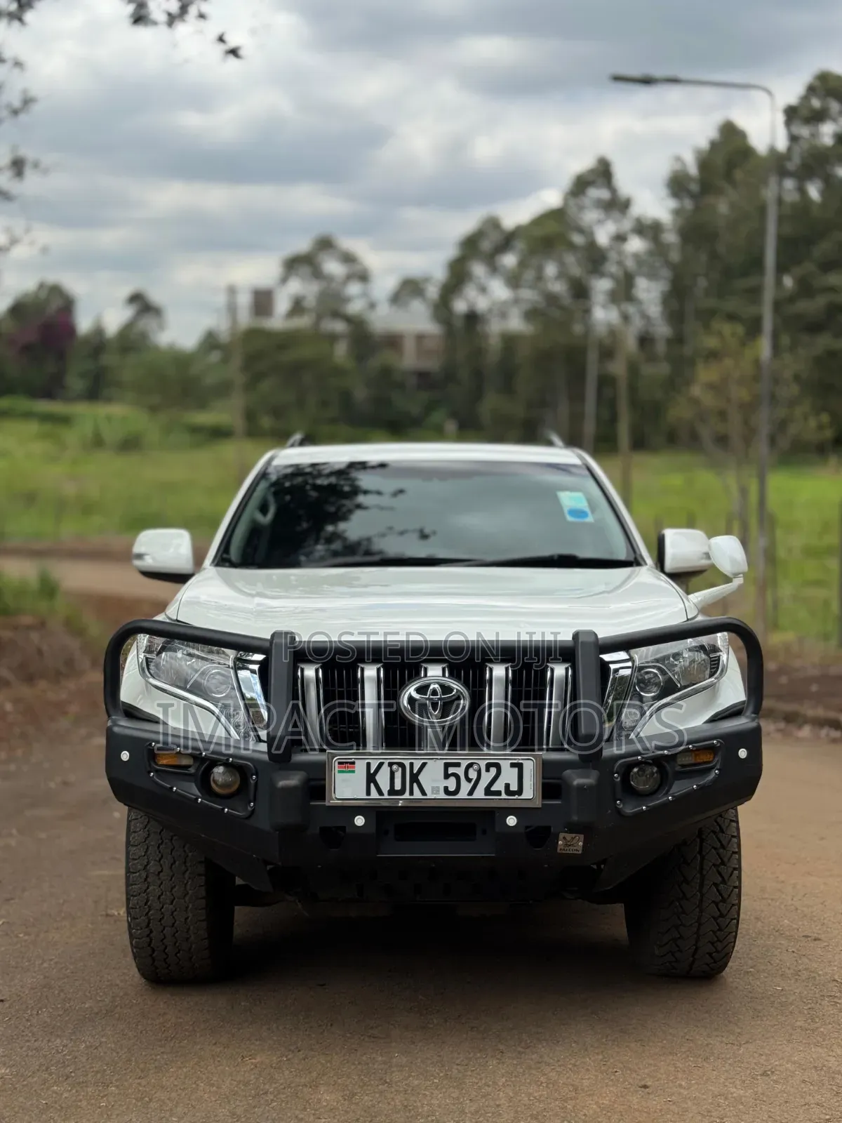 Toyota Land Cruiser Prado 2016 White