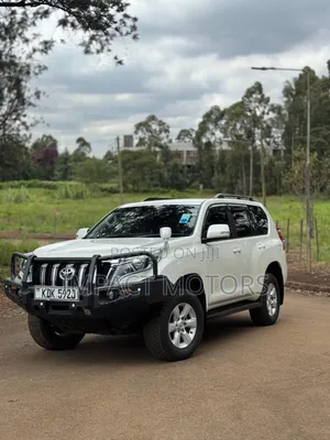 Toyota Land Cruiser Prado 2016 White