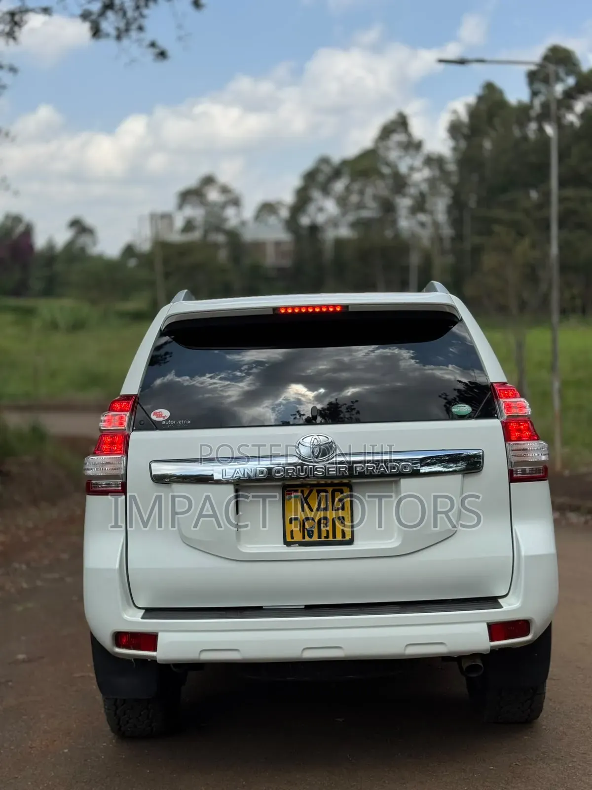 Toyota Land Cruiser Prado 2016 White