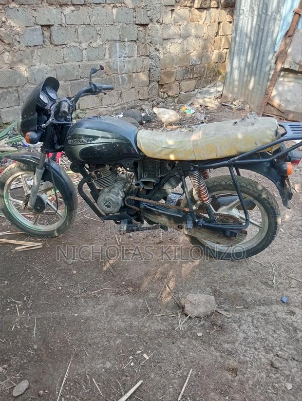 Bajaj Boxer 2017 Black