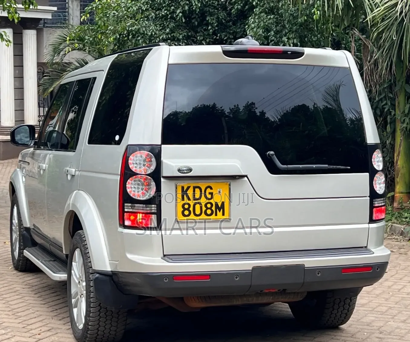 Land Rover Discovery 2014 Silver