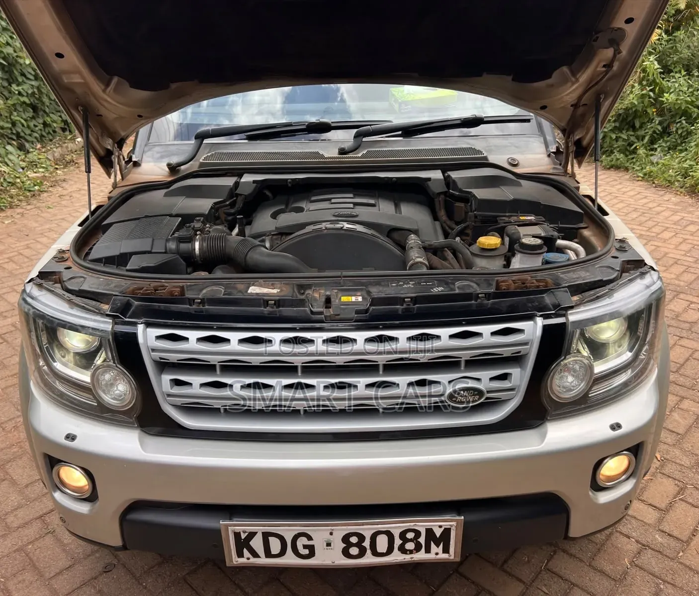 Land Rover Discovery 2014 Silver
