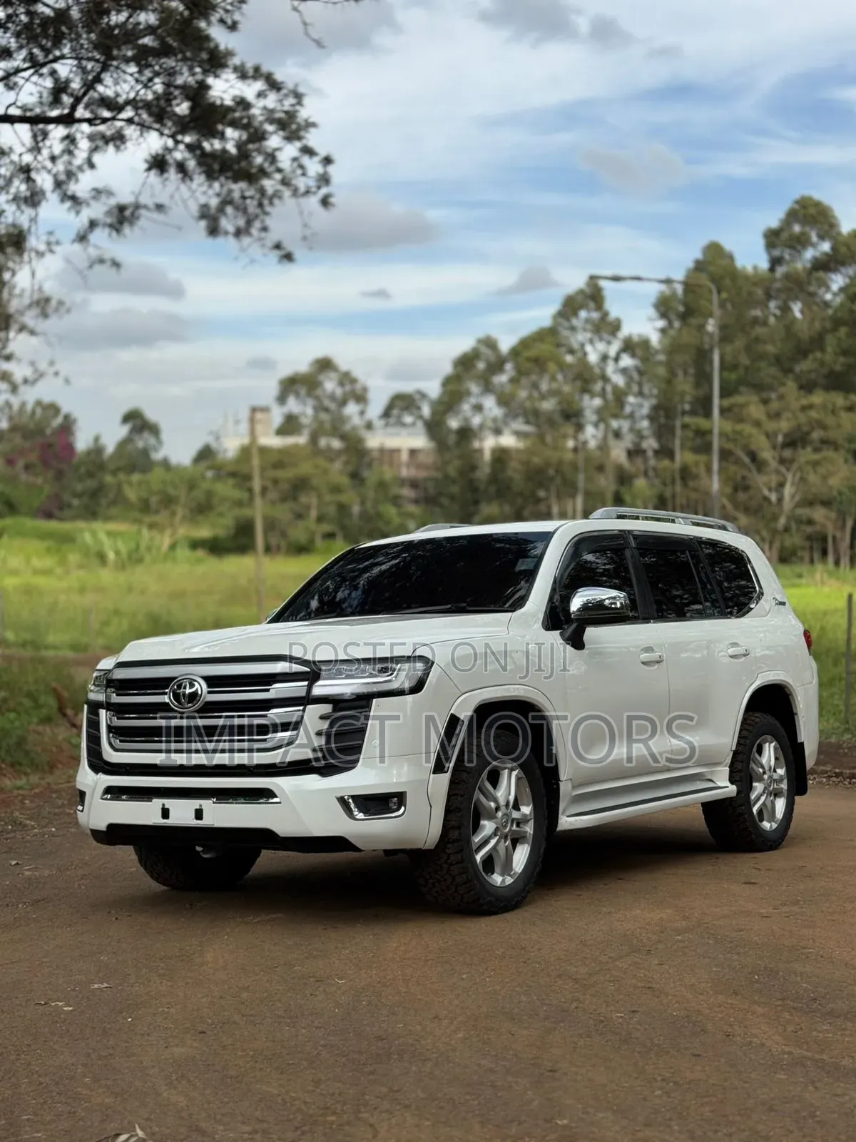 Toyota Land Cruiser Prado 2012 Pearl