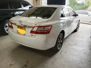 Toyota Premio 2014 Pearl