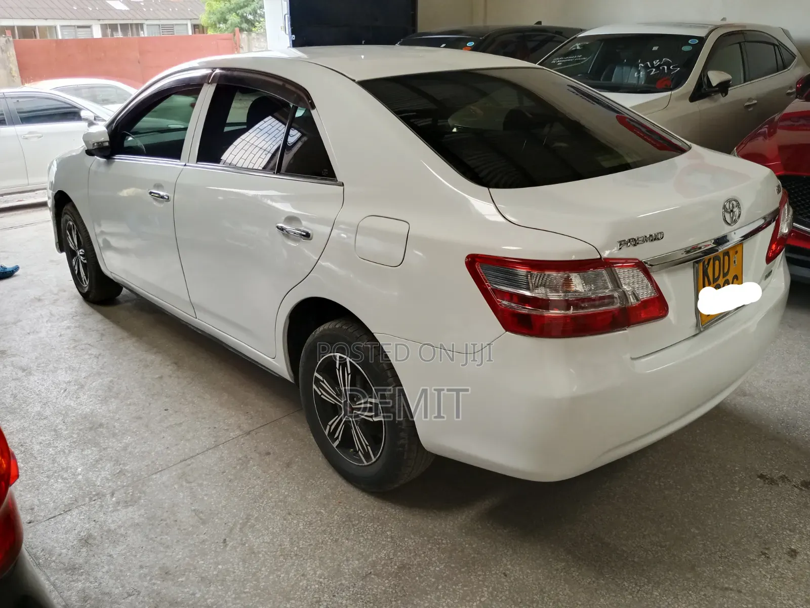 Toyota Premio 2014 Pearl