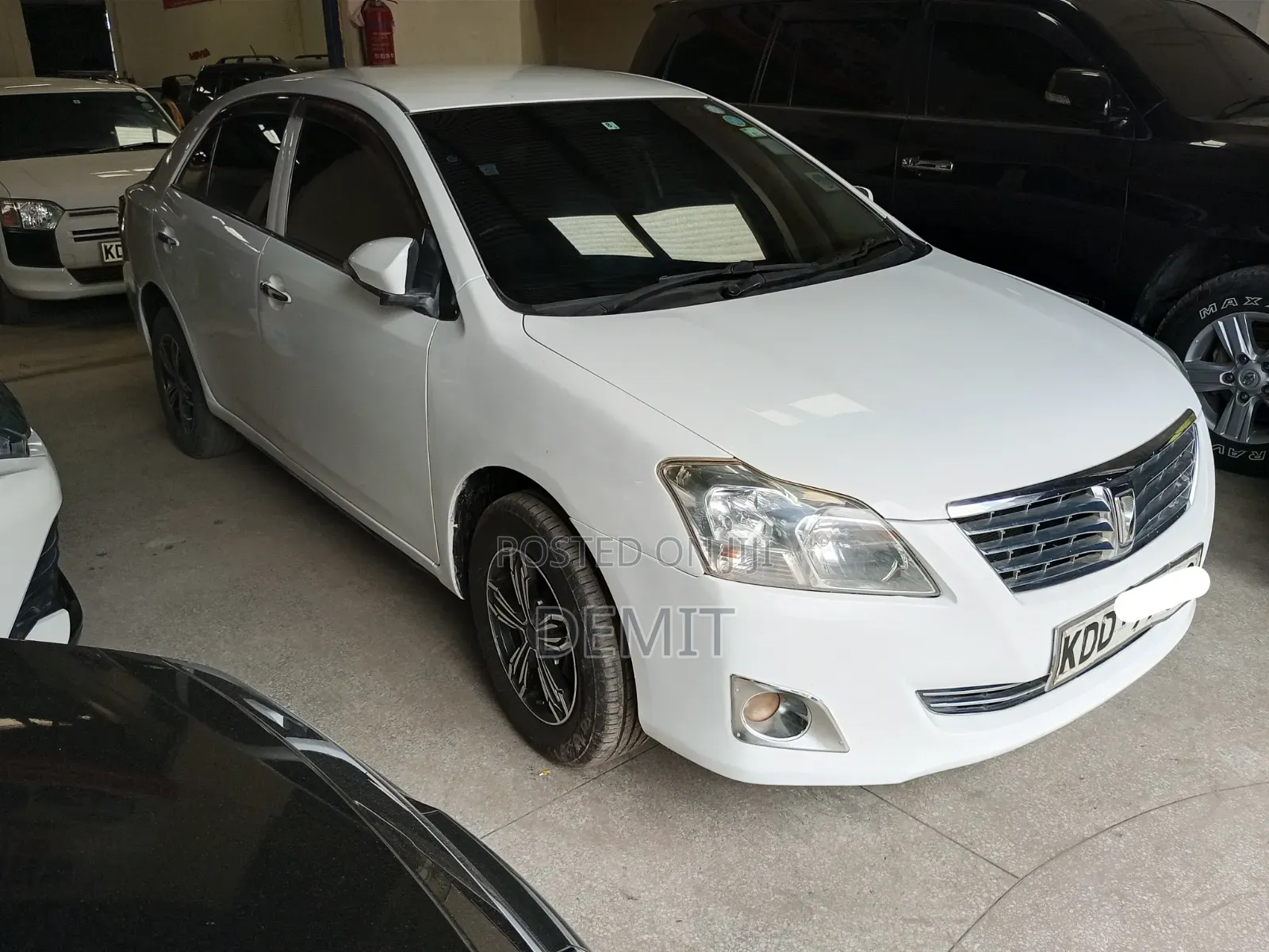 Toyota Premio 2014 Pearl