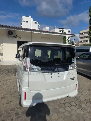 Suzuki Bandit 2019 White