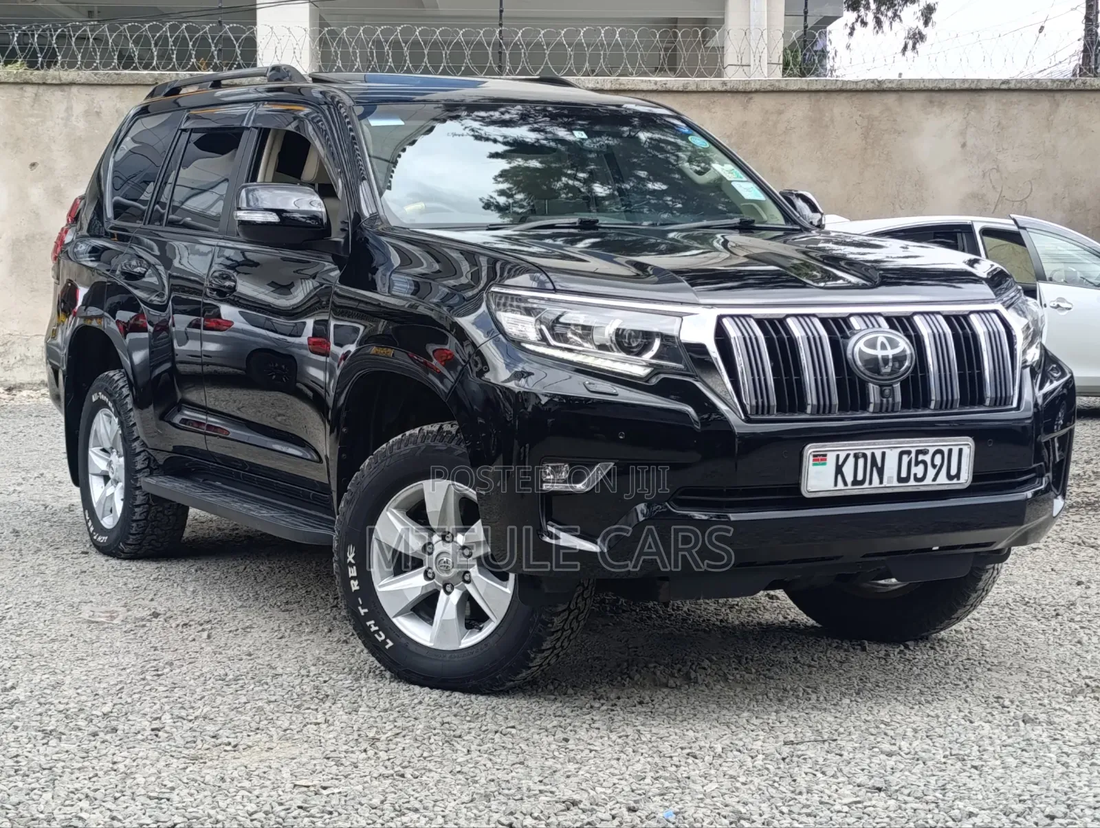 Toyota Land Cruiser Prado 2017 Black
