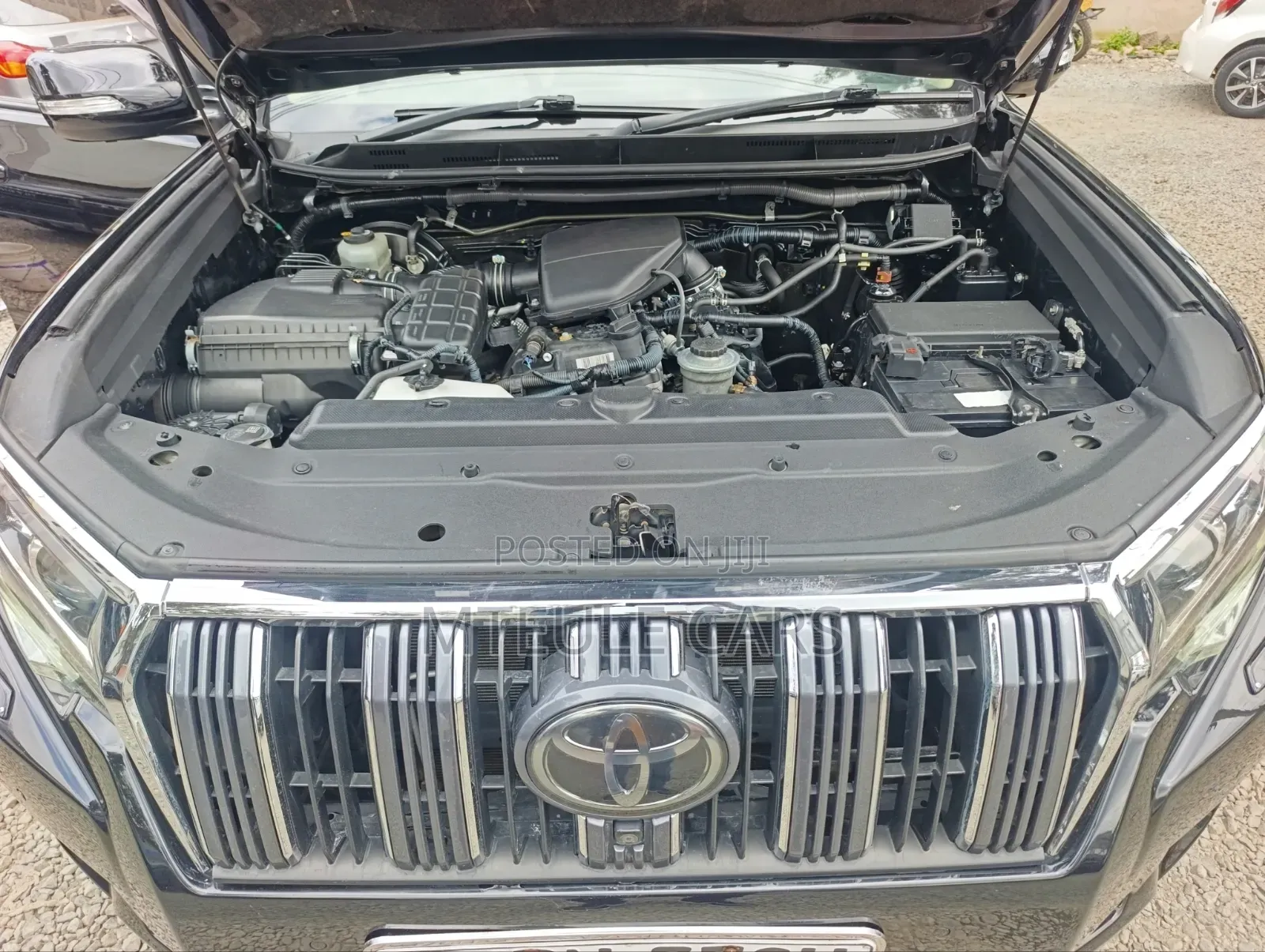 Toyota Land Cruiser Prado 2017 Black