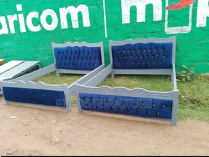 Blue 5×6 Semi Chester Bed