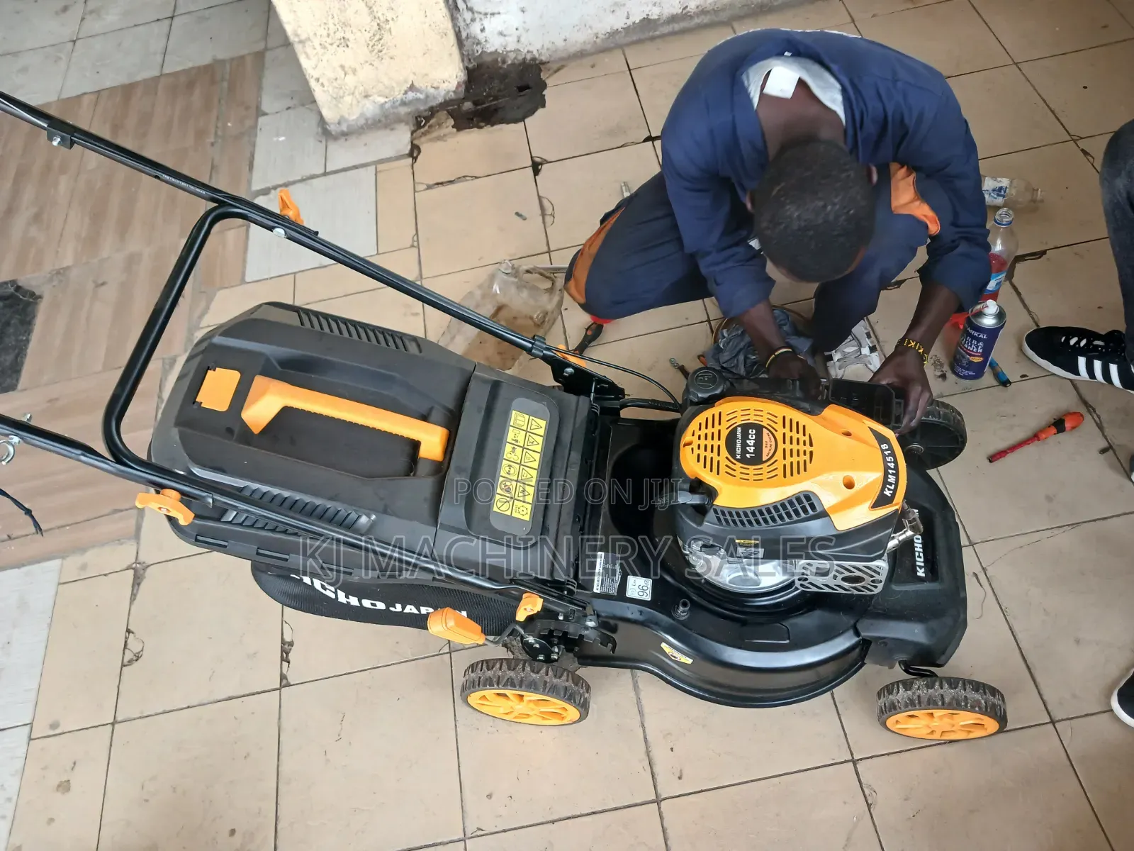 Services/Repair of Lawn Mowers