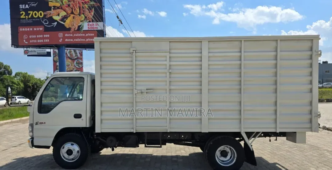 NKR Lorry 2018 White for Sale