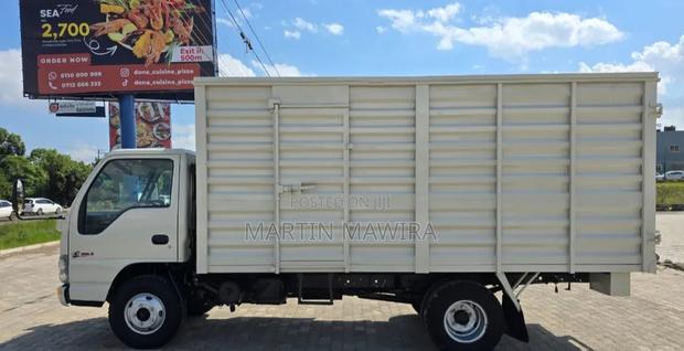 NKR Lorry 2018 White for Sale - thumbnail 8