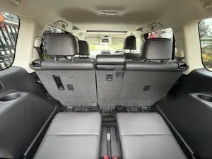Toyota Land Cruiser Prado 2.7 2021 Black
