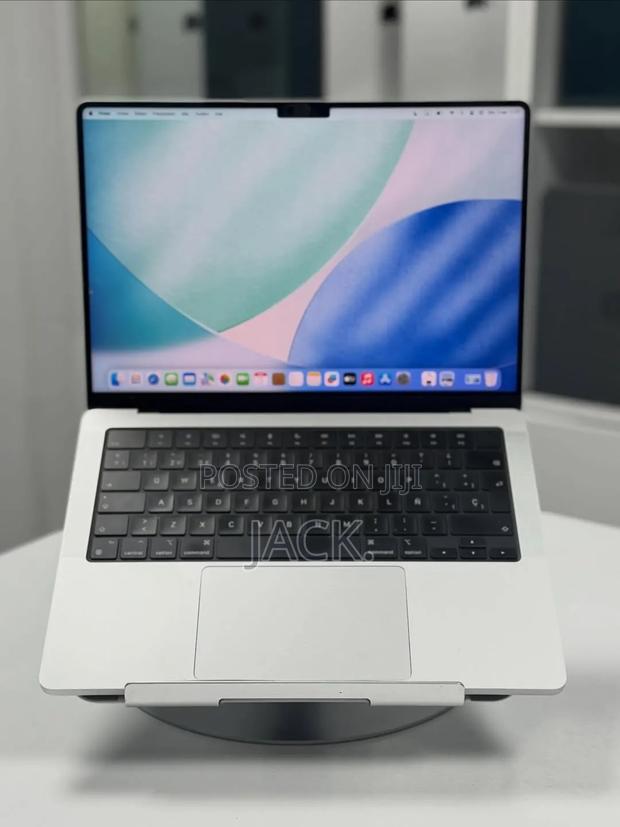 Laptop Apple MacBook Pro 2023 M2 Pro 16GB Apple M2 SSD 512GB - thumbnail 2