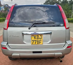 Nissan X-Trail 2004 Silver