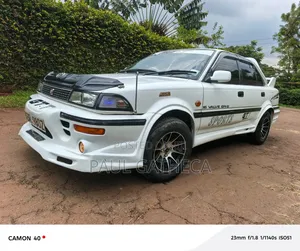 Toyota Corolla 1995 White