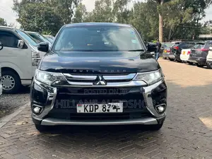 Mitsubishi Outlander 2017 Black