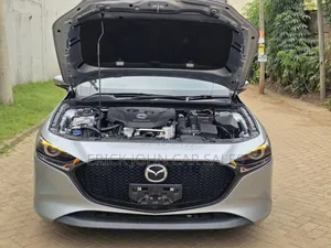 Mazda Axela 2020 Silver