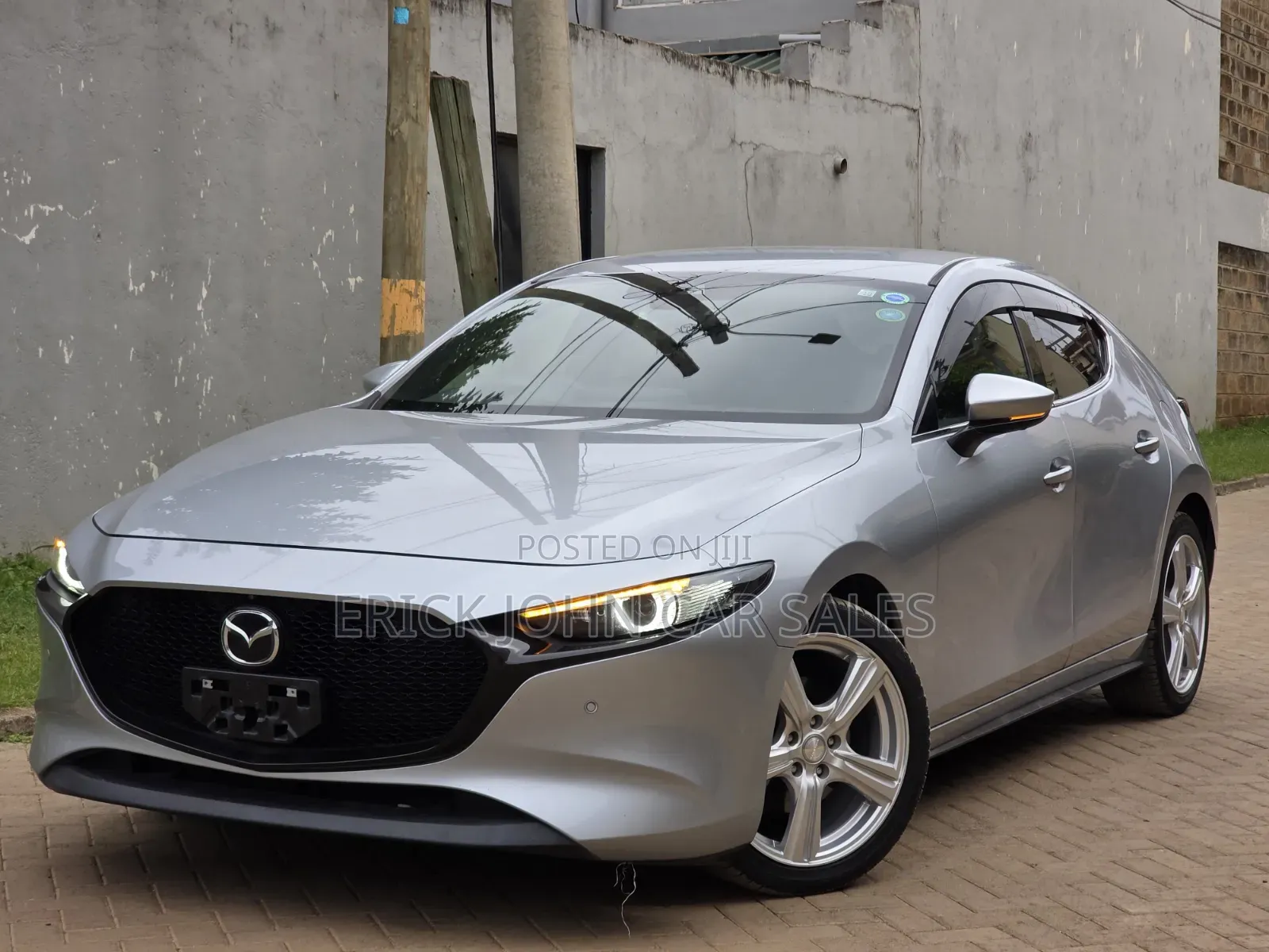 Mazda Axela 2020 Silver