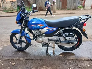 TVS HLX 125 2026 Blue