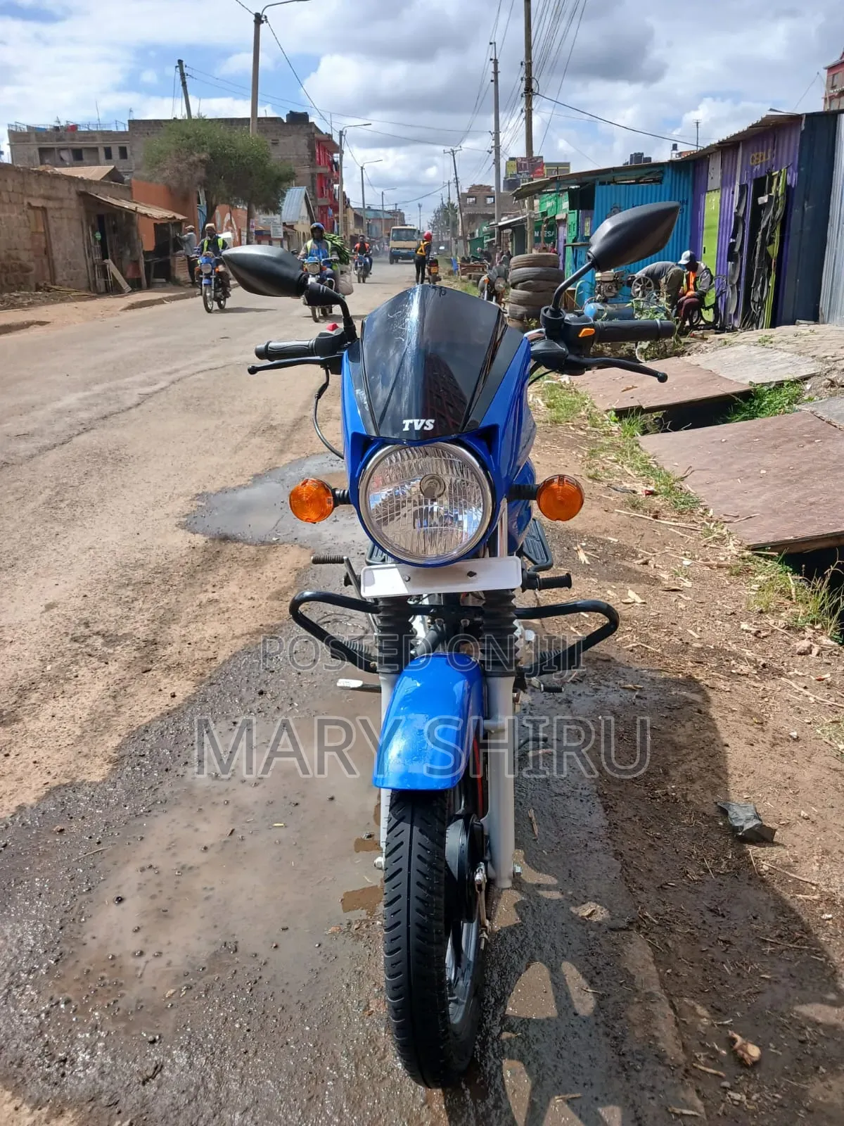 TVS HLX 125 2026 Blue