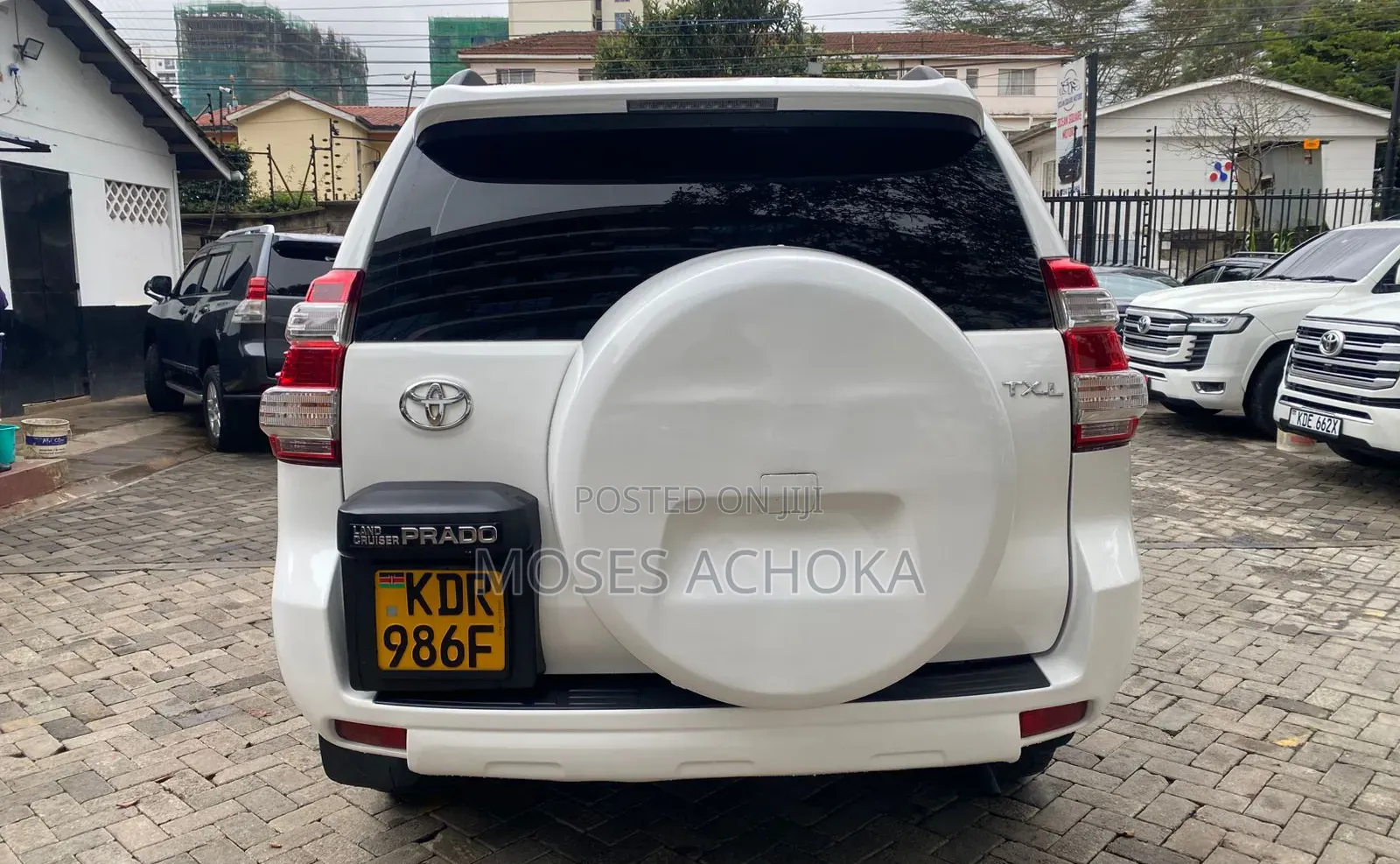 Toyota Land Cruiser 2017 White