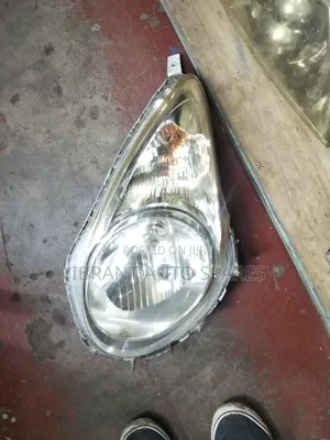 Suzuki Alto 2012 Headlight