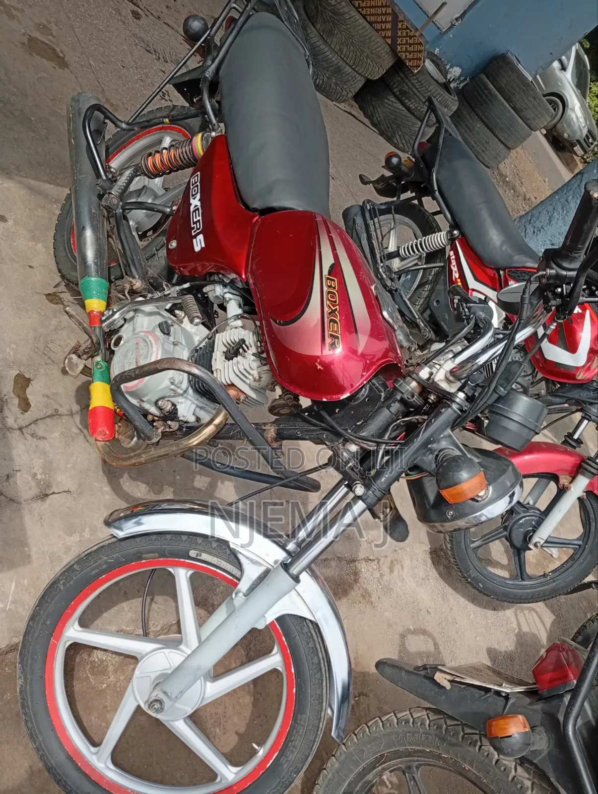Bajaj Boxer 100 2024 Red