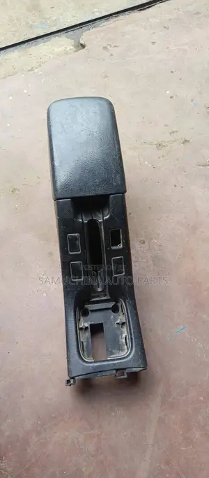 Console Box Land Cruiser Prado 120