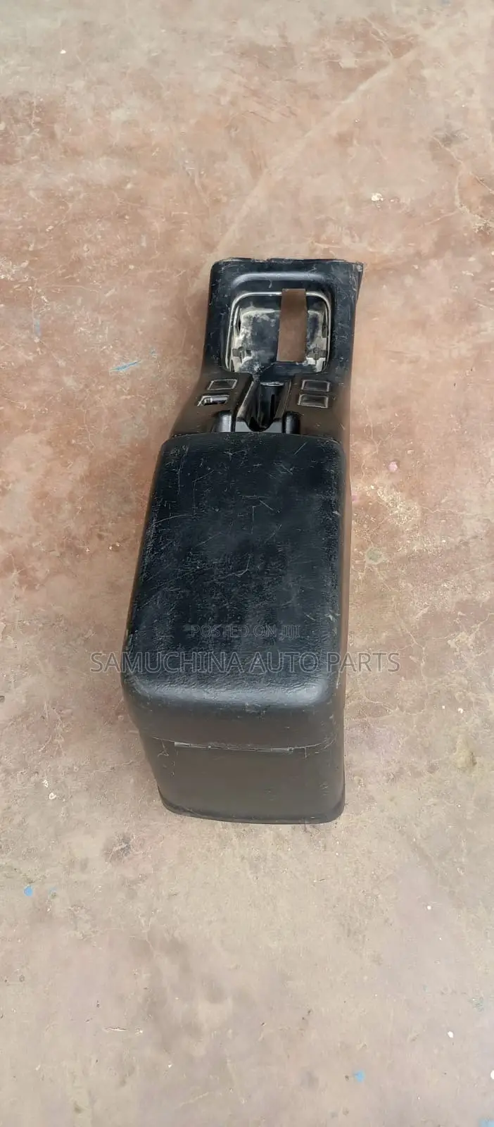 Console Box Land Cruiser Prado 120