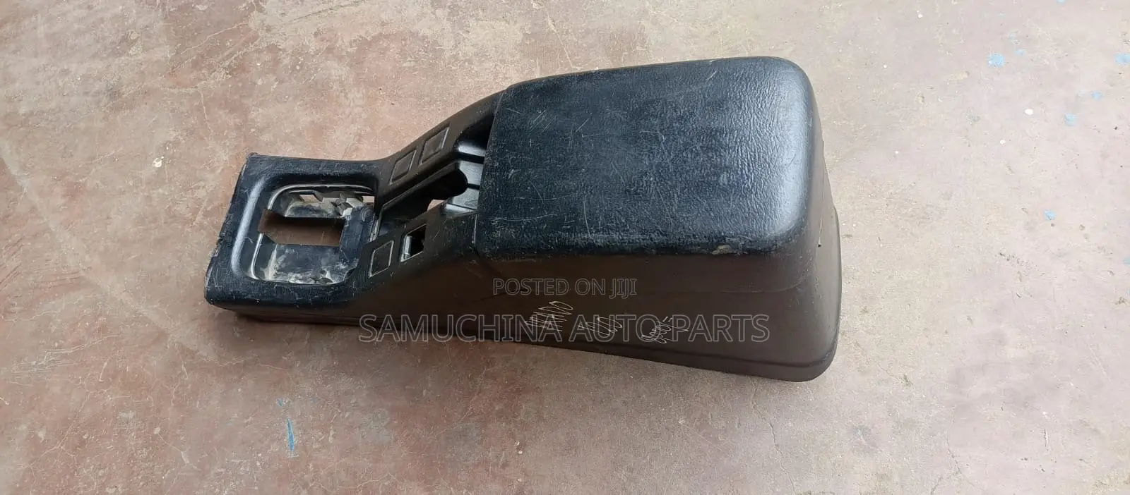 Console Box Land Cruiser Prado 120