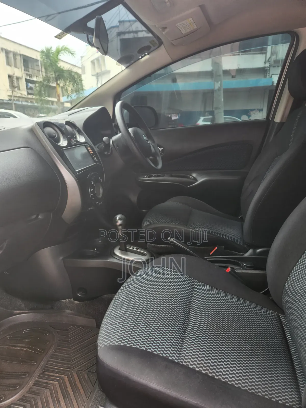 Nissan Note 2013 Silver