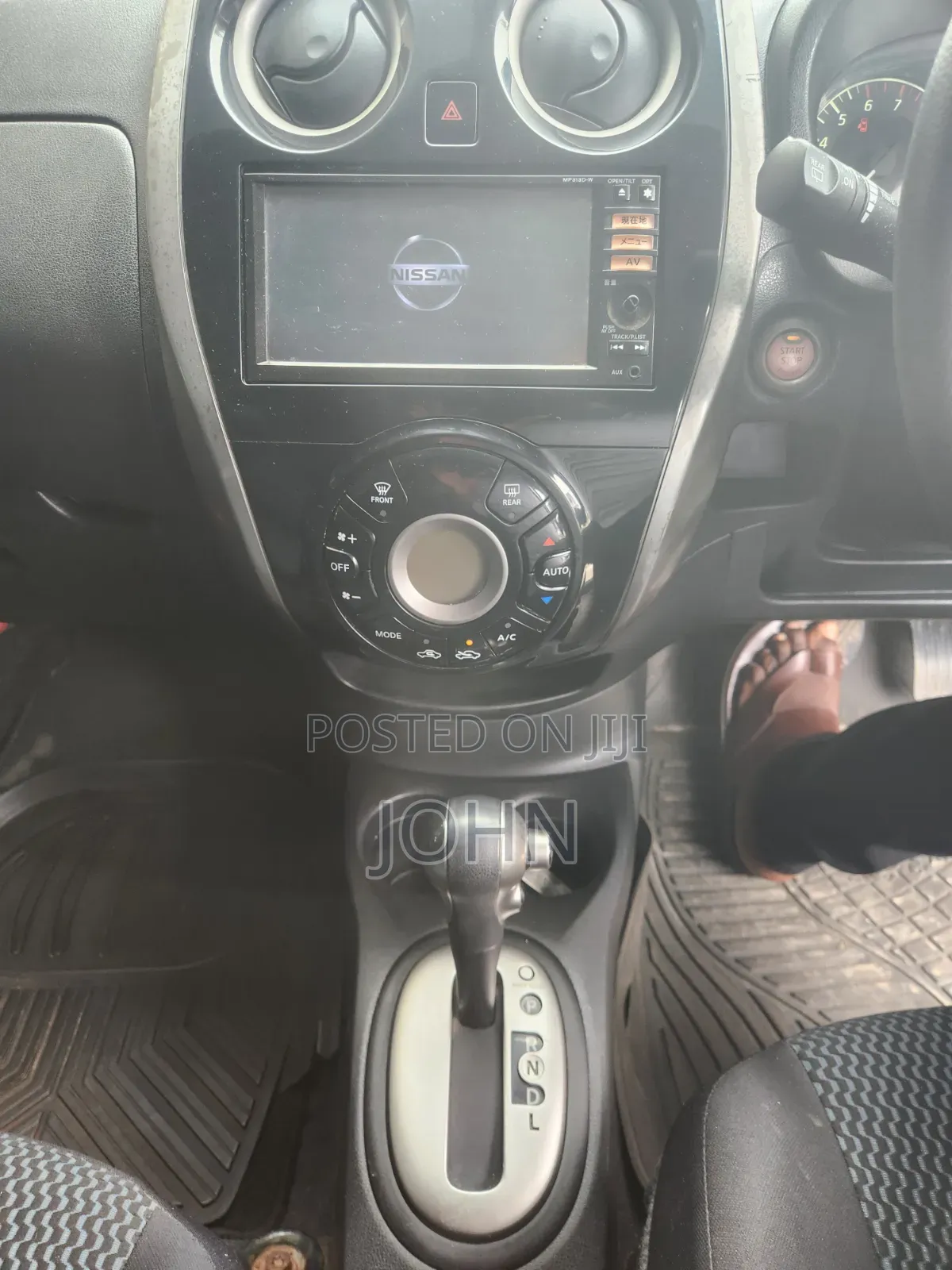 Nissan Note 2013 Silver