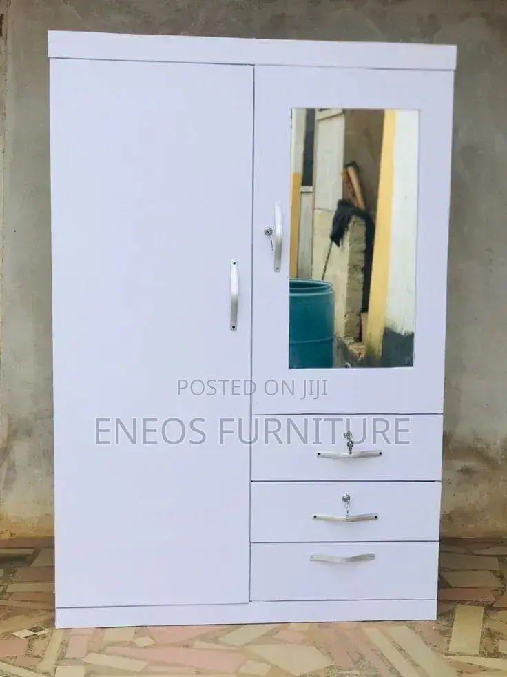 Modern White Wardrobes
