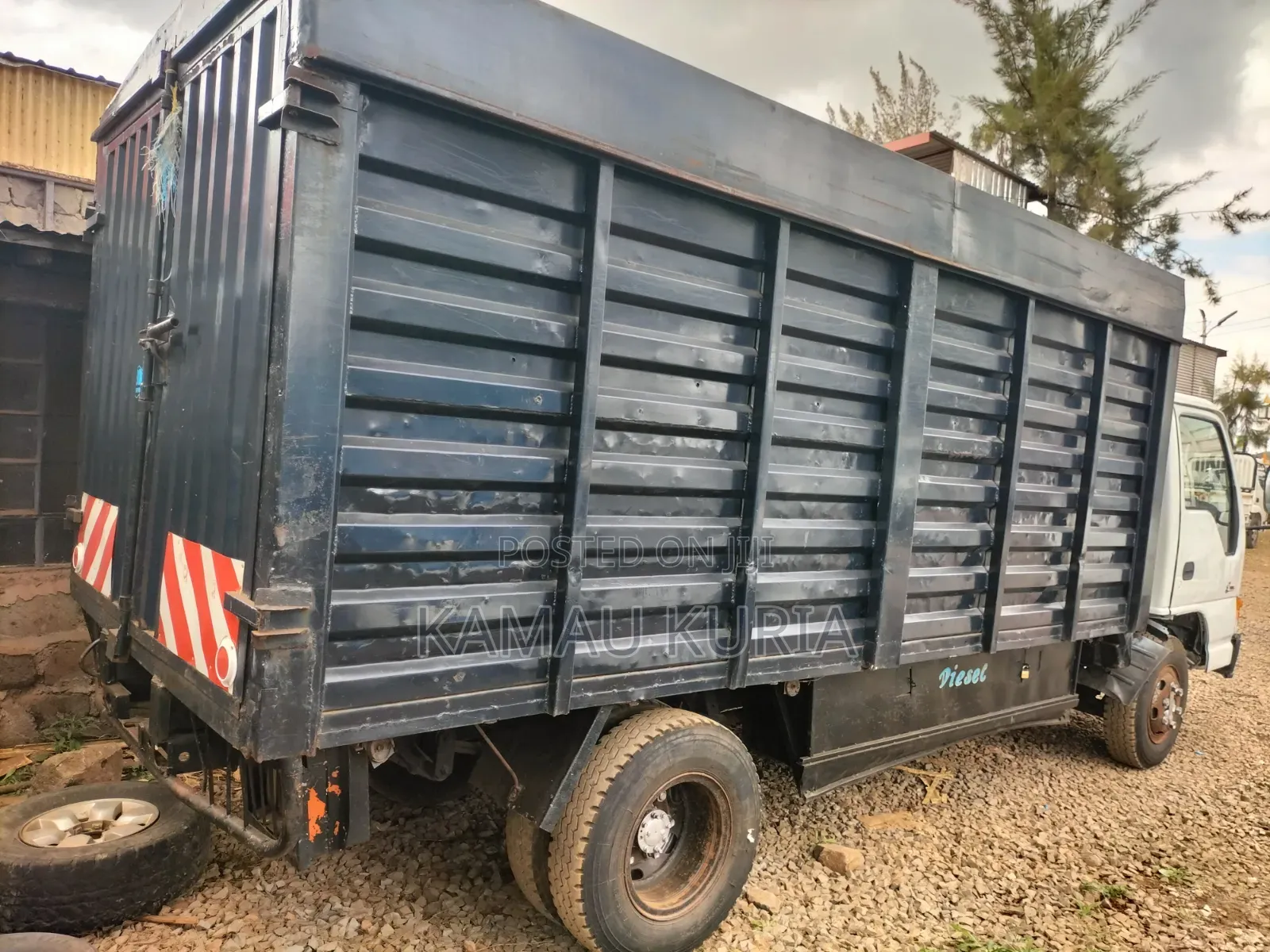 NPR Isuzu 4.3
