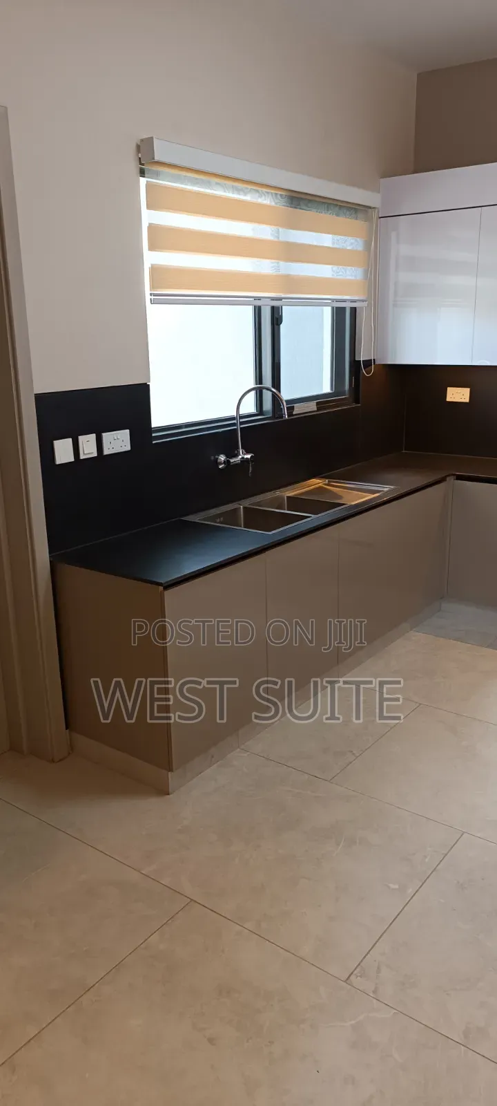 5bdrm Villa in Deliverance for sale