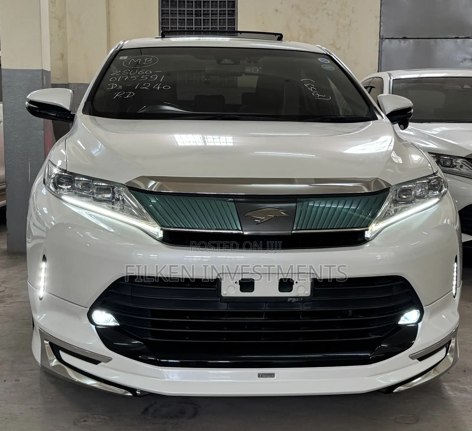 Toyota Harrier 2.0 2020 White