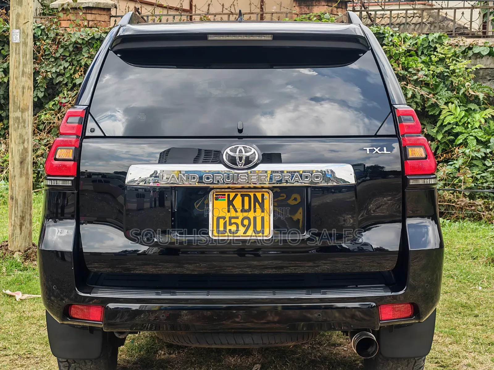 Toyota Land Cruiser Prado 2017 Black