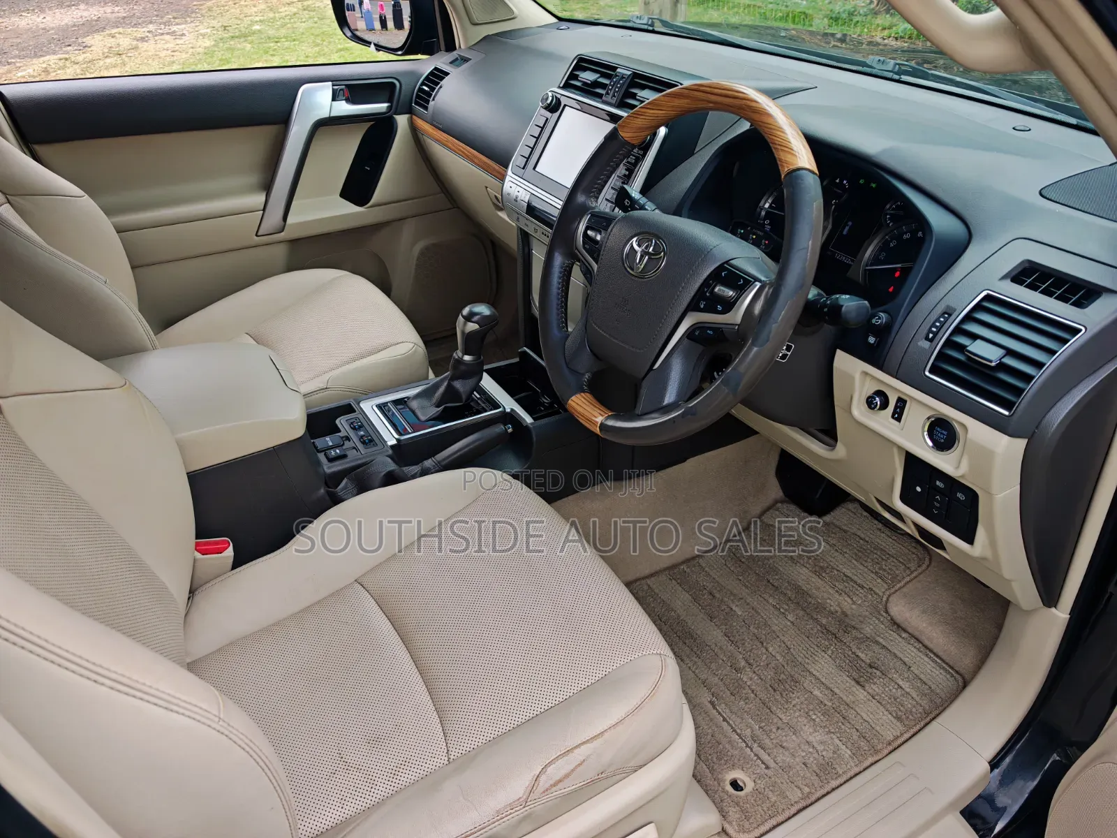 Toyota Land Cruiser Prado 2017 Black