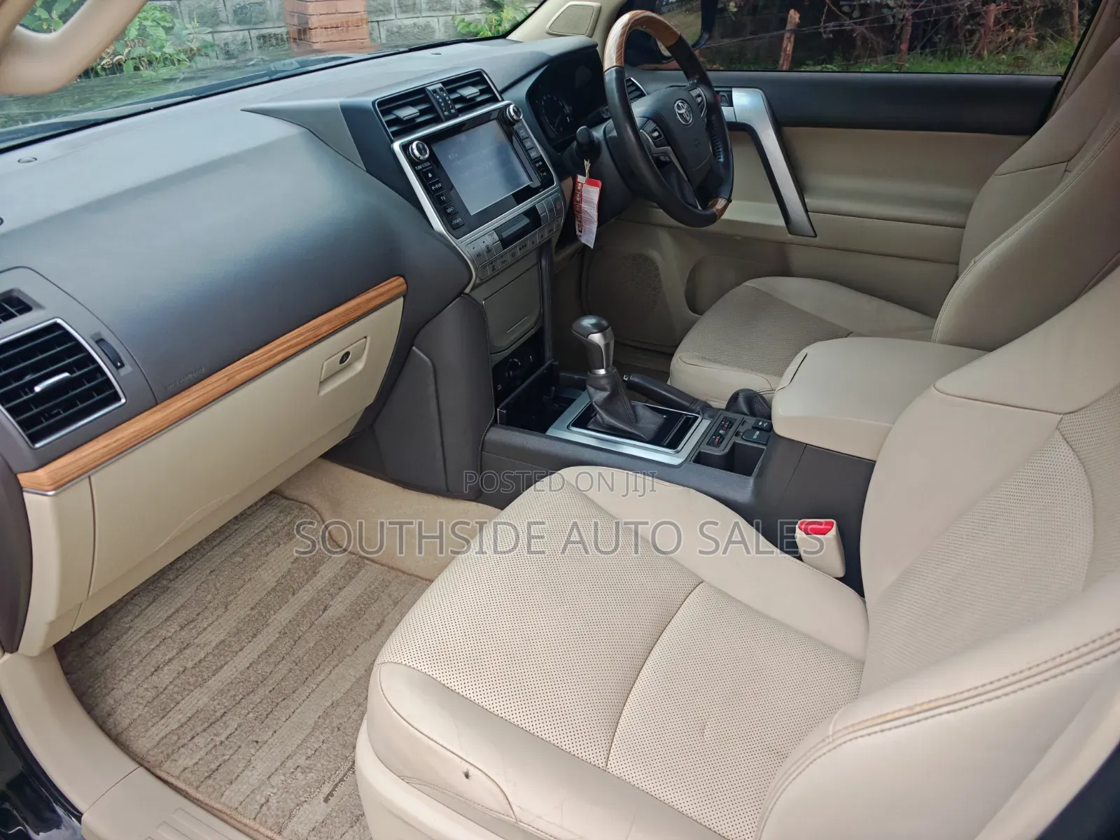 Toyota Land Cruiser Prado 2017 Black