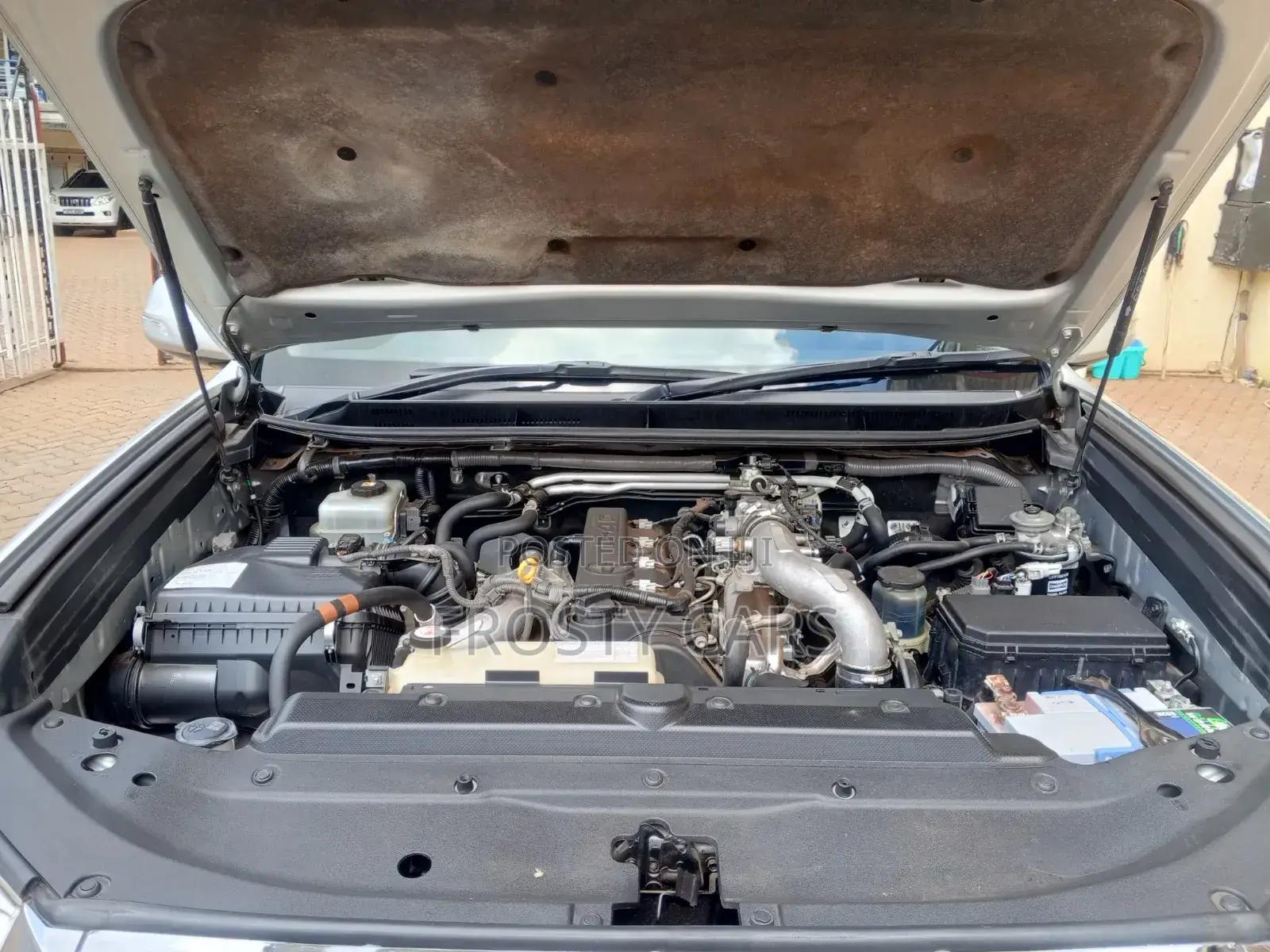 Toyota Land Cruiser 2018 Silver