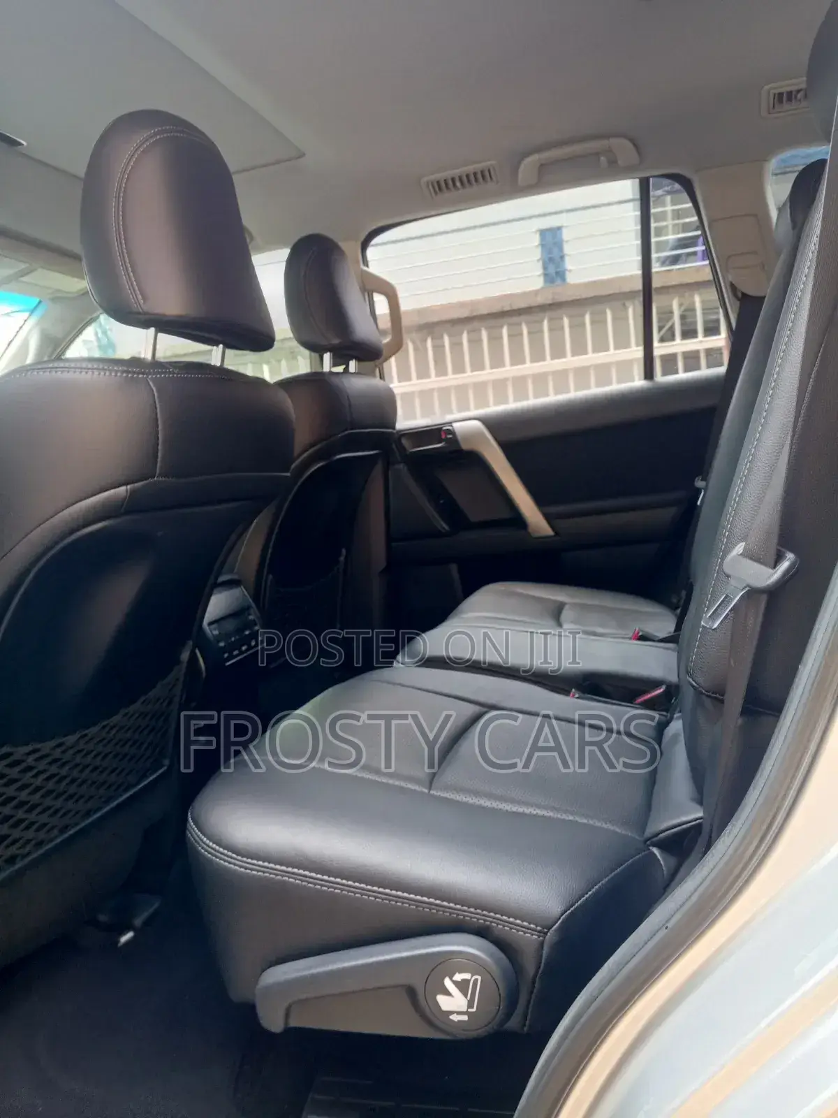 Toyota Land Cruiser 2018 Silver